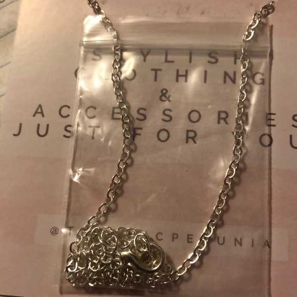 📀Round disc choker necklace. - Picture 3 of 3